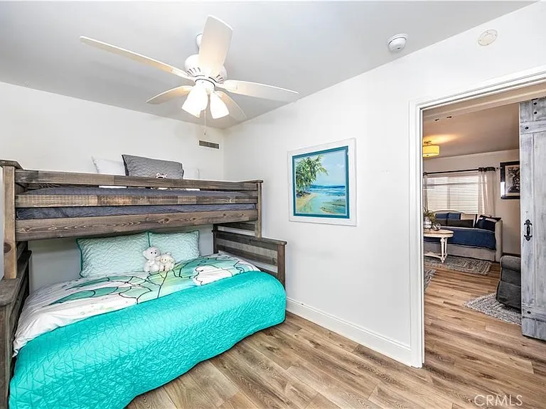 35325 Beach Rd — Photo 33