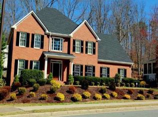710 Dunscore Ct, Roswell, GA 30075