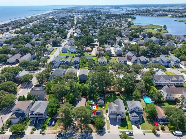 9554 12th Bay St, Norfolk, VA 23518