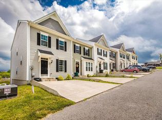 207 Falling Leaf Ln #207, Morgantown, WV 26501