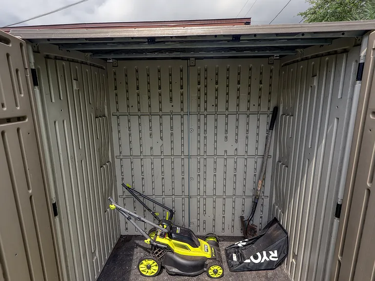 Shed