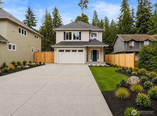 4132 Lakeview Ave NW, Bremerton, WA 98312