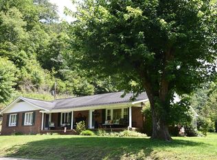 1137 Viers Branch Rd, Vansant, VA 24656