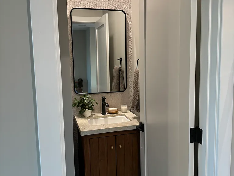 Powder room