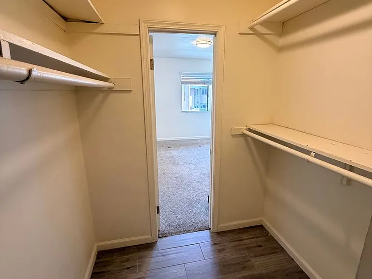 1101 W Macarthur Blvd #298 — Photo 28
