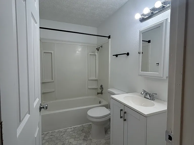 7531 Peck Ave #2 — Photo 3