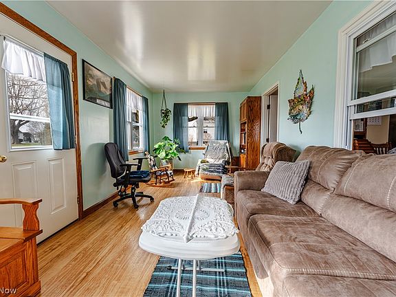 3rd image of 16352 Nauvoo Rd