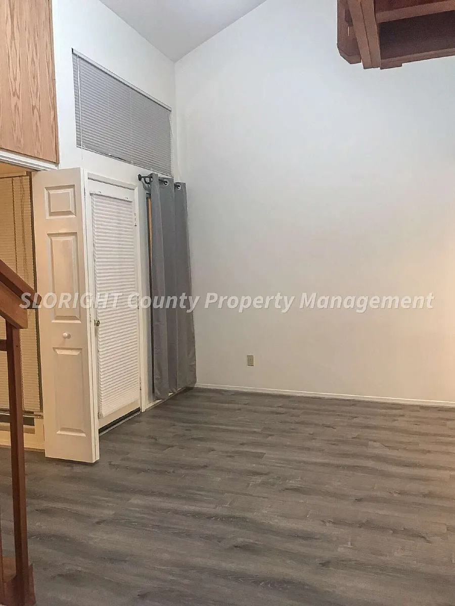 Building Photo - 1185 E Foothill Blvd #3