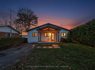 211 Moon Point Dr, Oro Medonte, ON L3V0R8