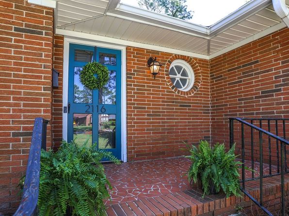 2116 Lullwater Rd, Albany, GA 31707