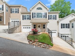 370 Pointe Cir, Dahlonega, GA 30533