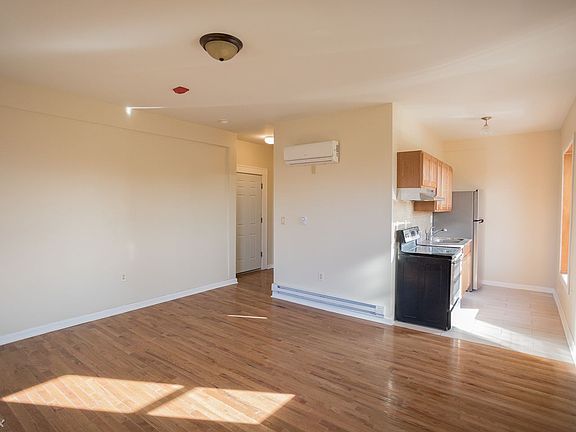 253Erskine-105
