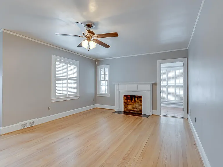 115 Cureton St — Photo 3