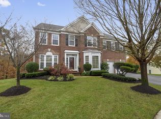 8107 American Holly Rd, Lorton, VA 22079
