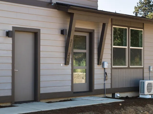 16498 Carter Ct #2, La Pine, OR 97739