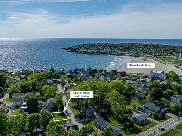 6 Cross Street, York, ME 03909
