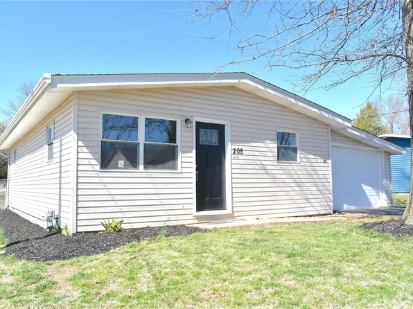 205 Nepute St, Maryville, IL 62062