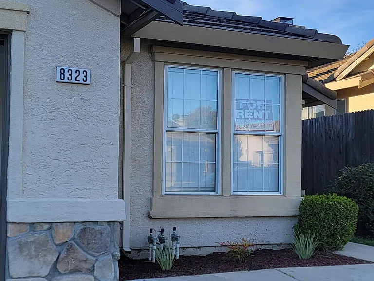 8323 Adagio Way — Photo 2