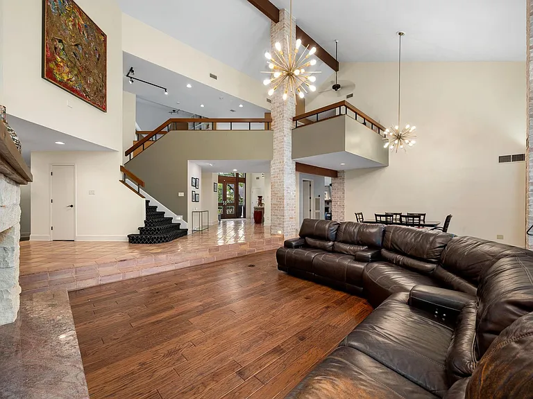 19823 Sunbridge Ln — Photo 8