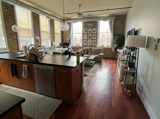 3133 N Lakewood Ave APT 3A, Chicago, IL 60657