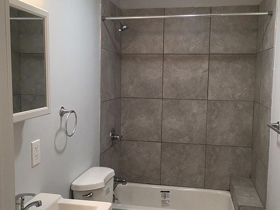 4th image of 6 Arthur St #1