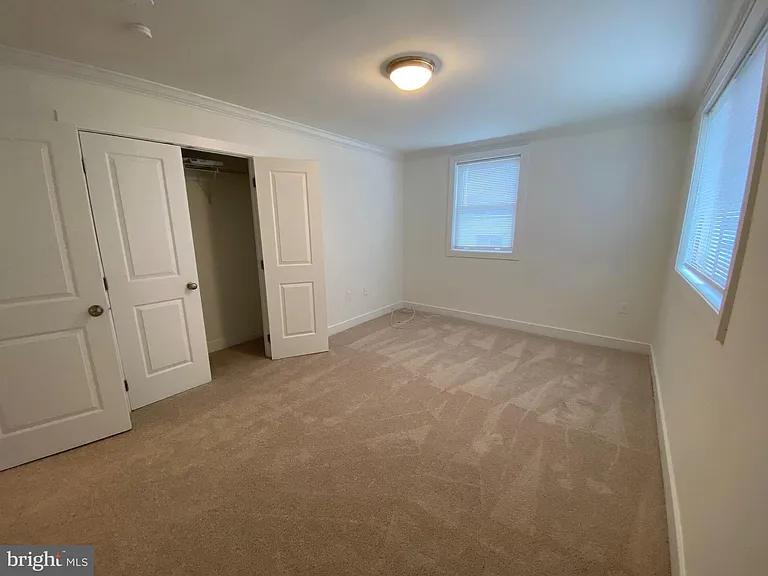 2838 Hartford St SE #304 — Photo 13
