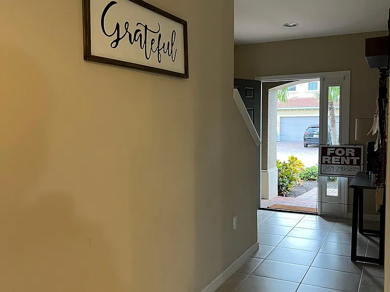 3875 Burrfield St — Photo 11