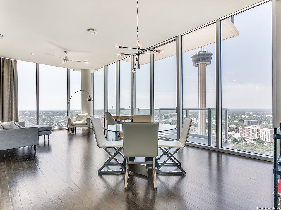 1st image of 610 E MARKET ST #2507