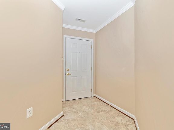 3rd image of 2503 Catoctin Ct #4-2C