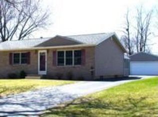 2436 Pioneer Dr, Beloit, WI 53511