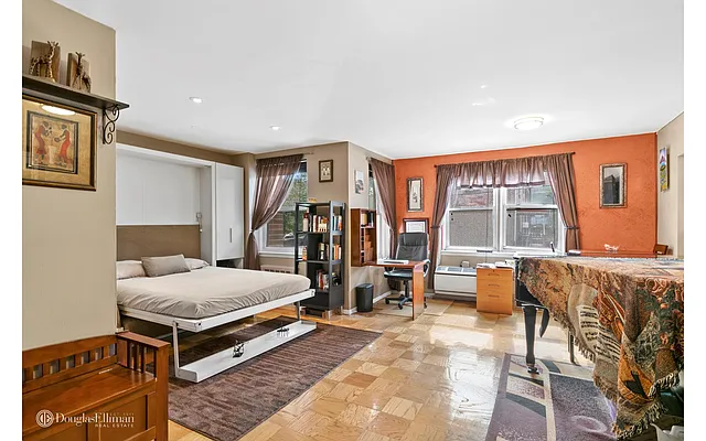 Sold by Douglas Elliman | media 10