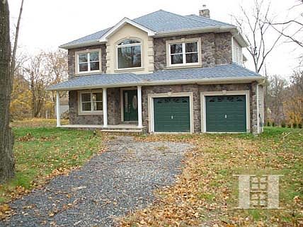 1st image of 157 Mountain Ave