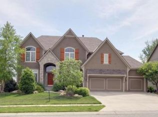 15624 Slater St, Overland Park, KS 66221