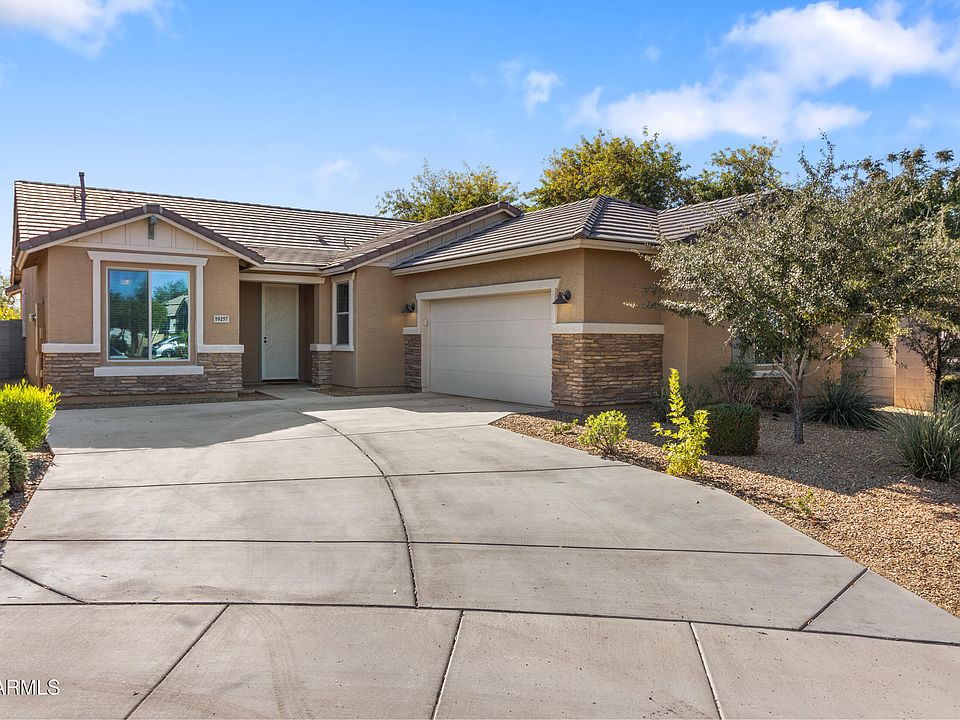 1st image of 10257 W LAWRENCE Lane
