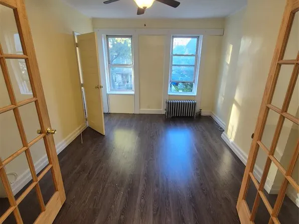 101 Kenilworth Place image 2 of 4