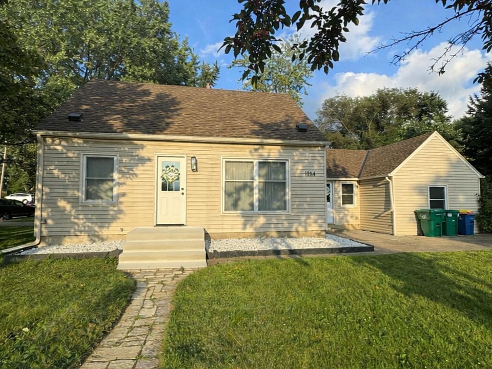 1st image of 1224 Winnetka Ave N
