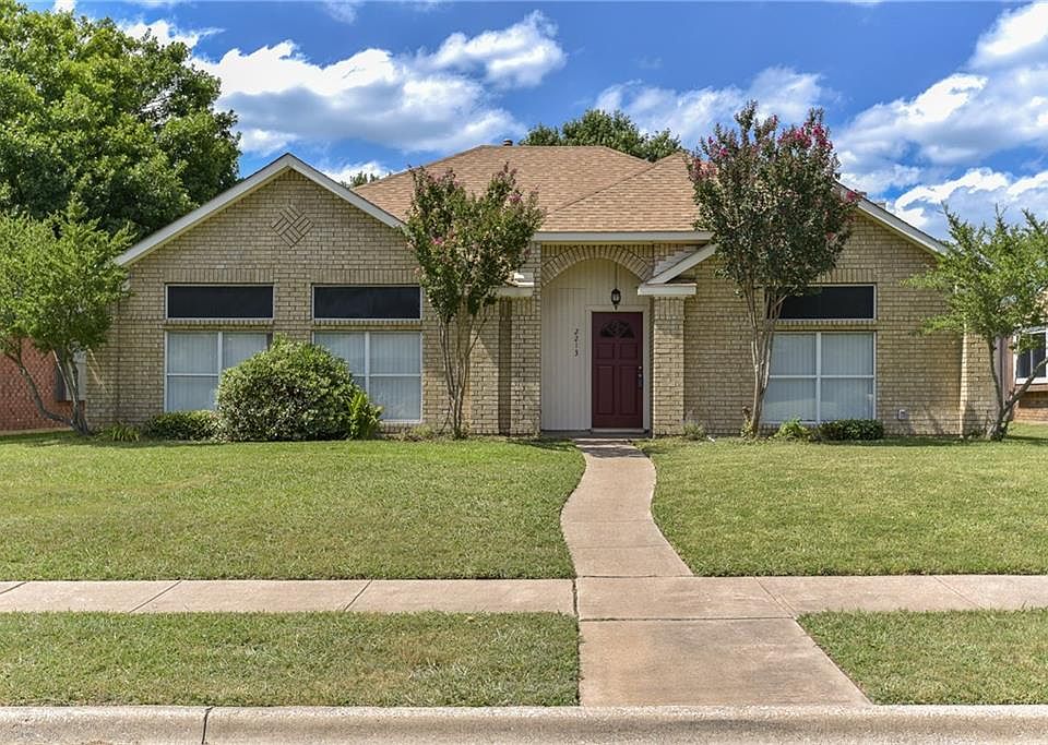 1st image of 2213 Cedarwood Dr