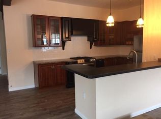 96 Front St, Nanticoke, PA 18634