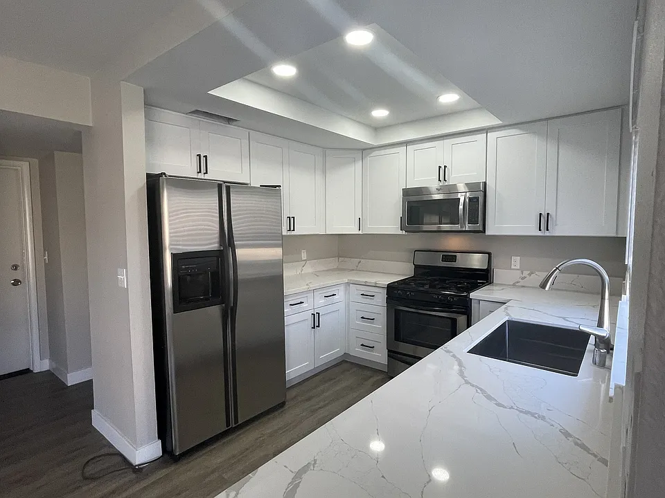 2840 Belleza Ln