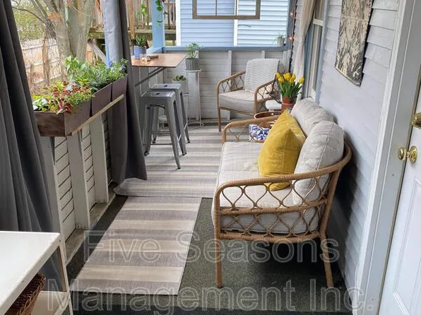 48 Murray St #3, Burlington, VT 05401