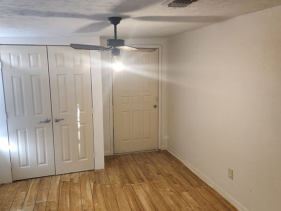 4th image of 4817 Prinston Dr