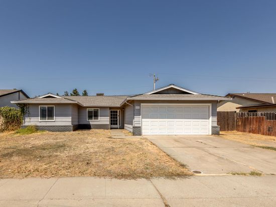 873 Nottingham Dr, Manteca, CA 95336