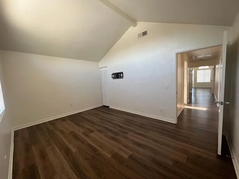 21170 Lands End — Photo 37