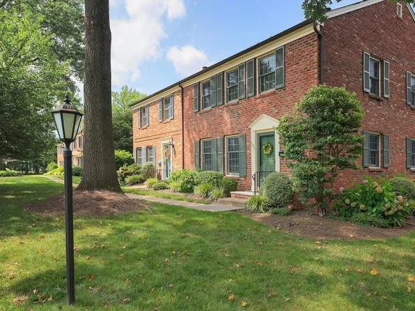 300A Clark St, Westfield Town, NJ 07090