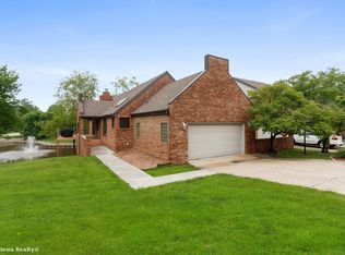 670 58th Pl #5, West Des Moines, IA 50266