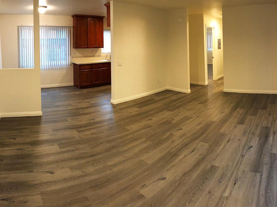 Panorama of the spacious living-room.
