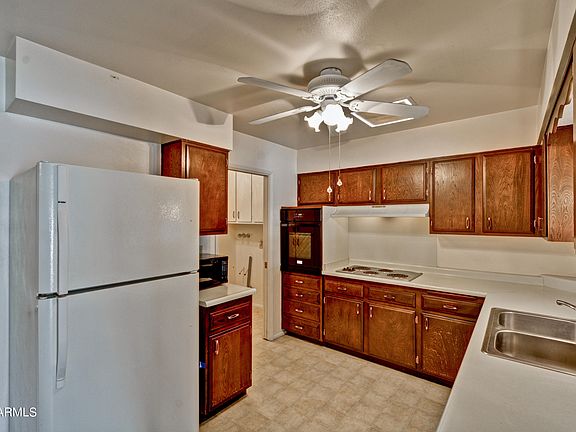 5th image of 10407 N 106th Ave