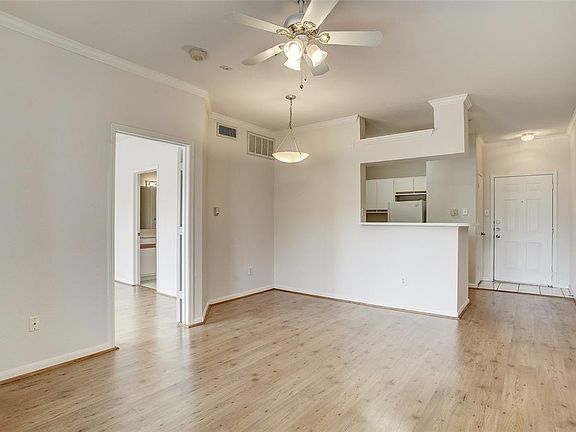 3rd image of 1330 Old Spanish Trl APT 2313