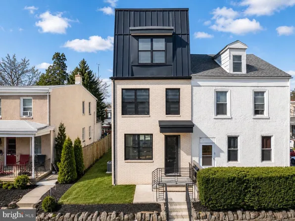268 Dupont St, Philadelphia, PA 19128