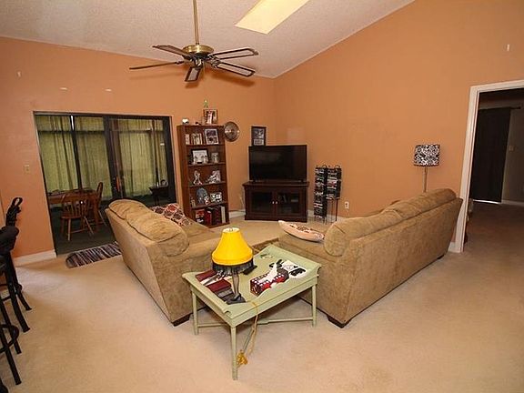 2nd image of 357 Copperstone Cir